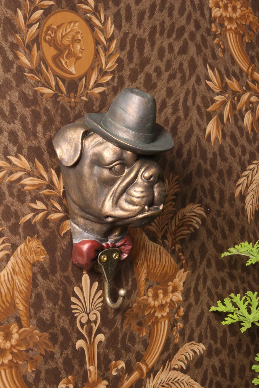 Bulldog Wall Hook 22 cm