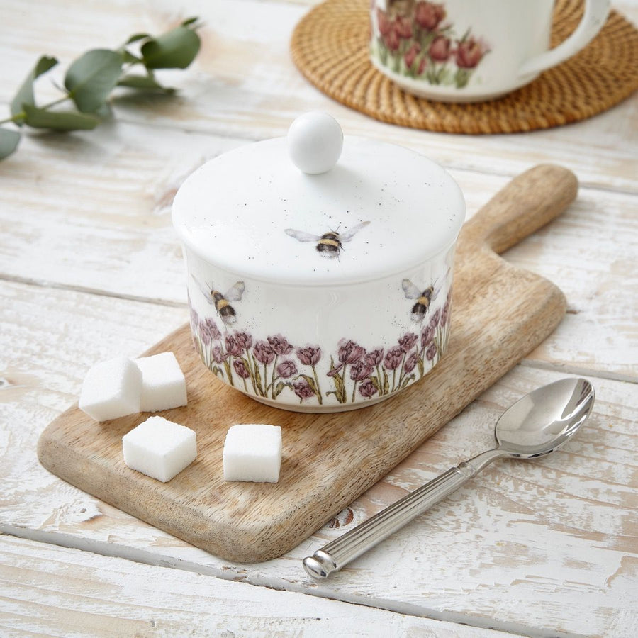 'Flight of the Bumblebee' Bee Sugar Bowl