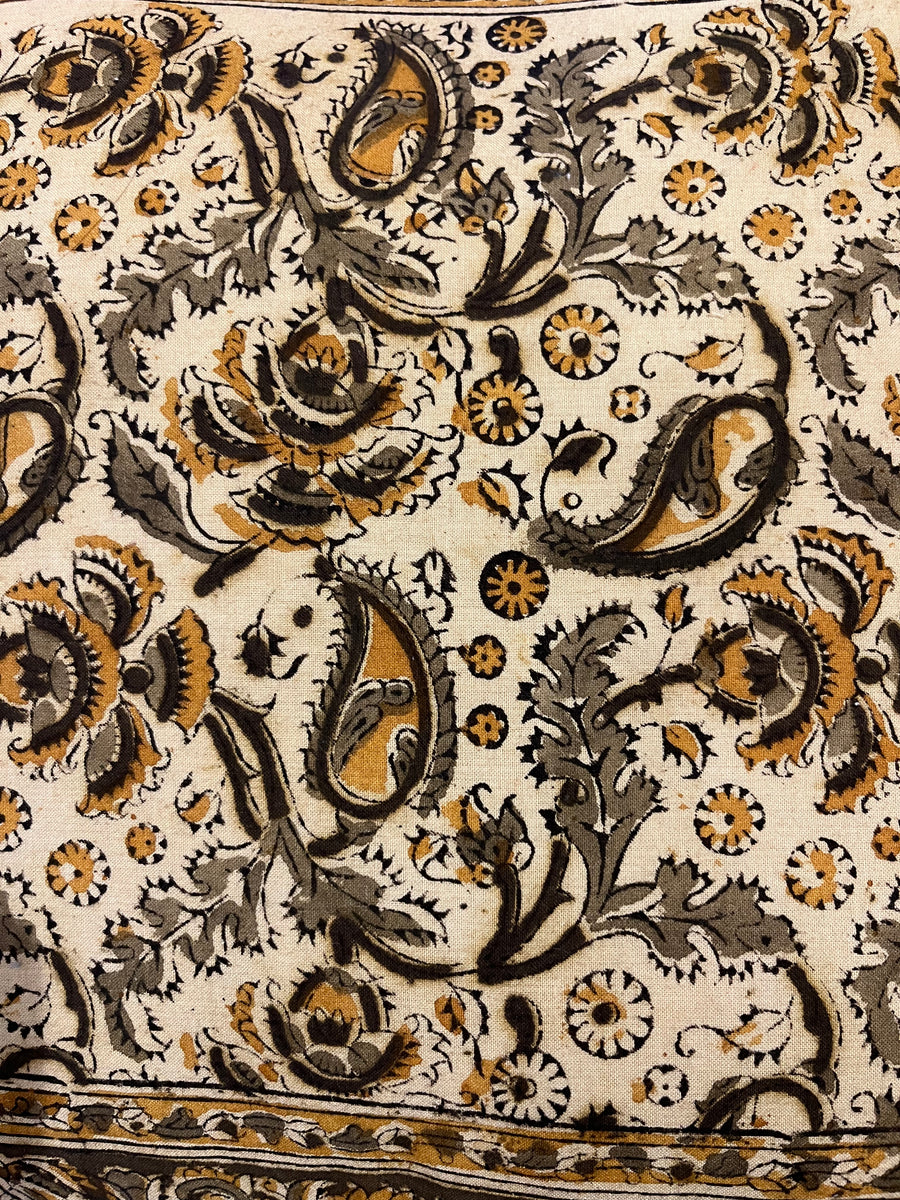 Nill Cushion by Bloomingville