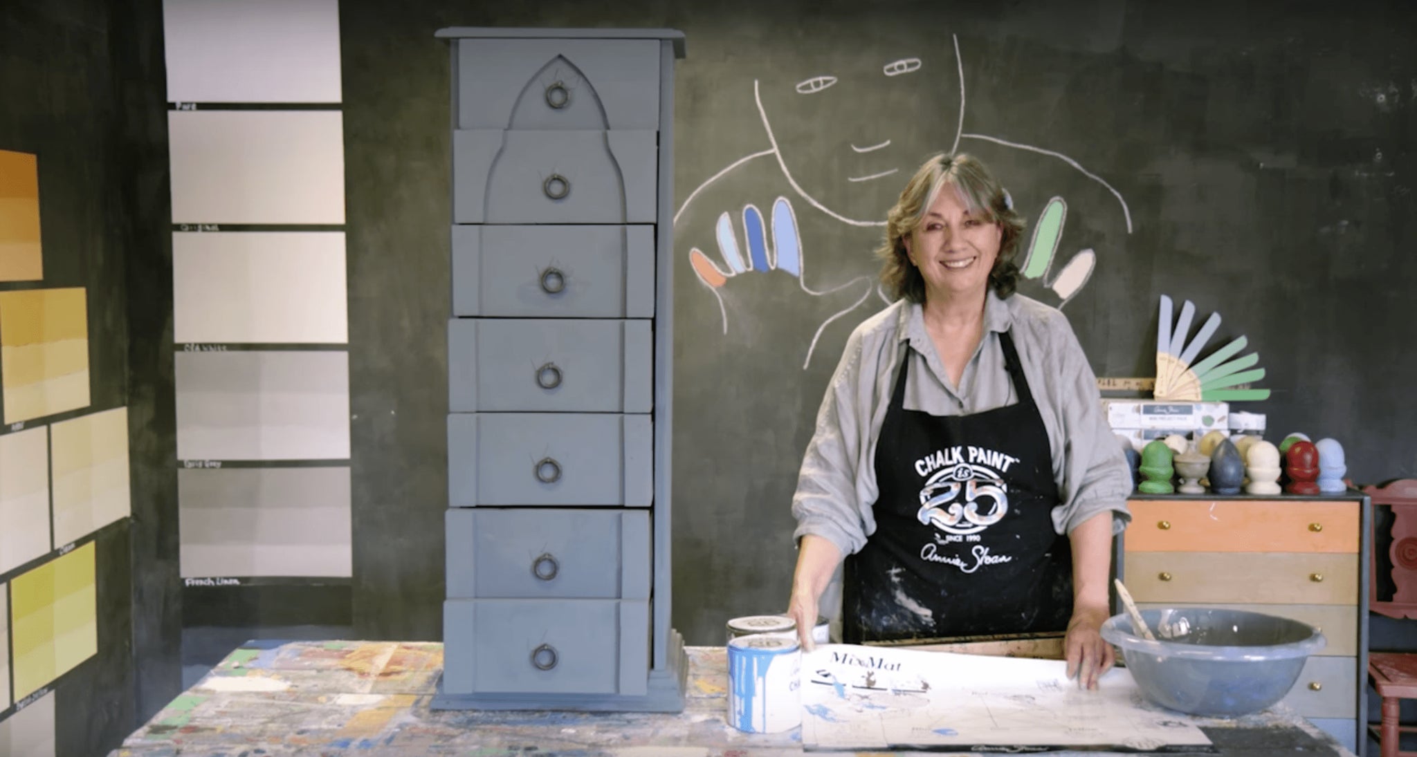 How to use the Colour Wheel to mix Chalk Paint® - Twenty Six