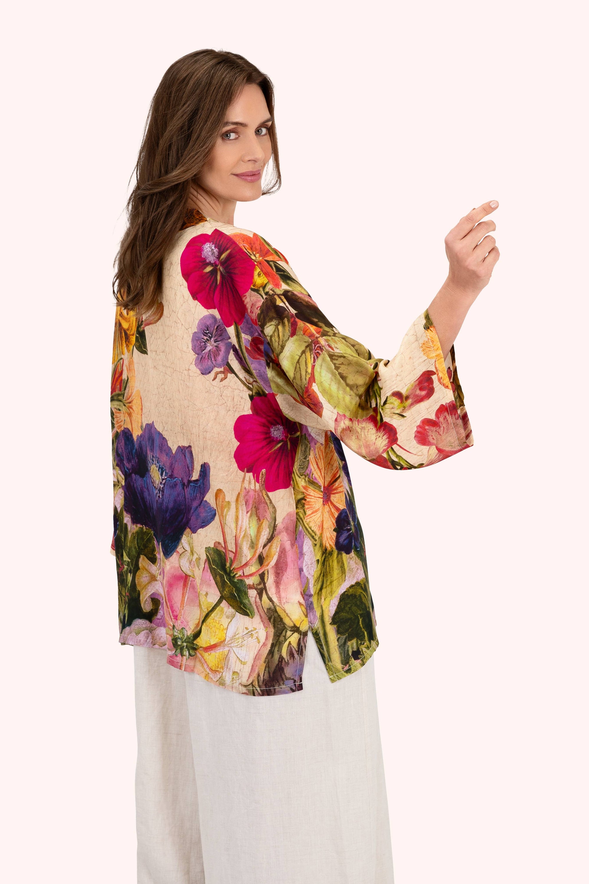 Mid-Length Kimono - Cream Posy