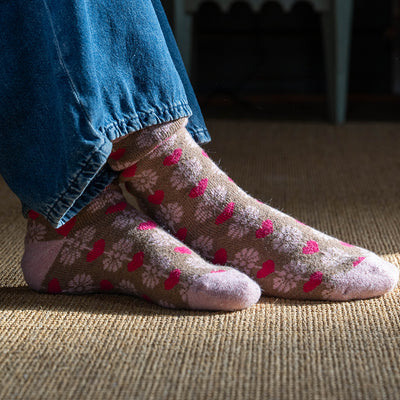 Pink and taupe flower and heart socks