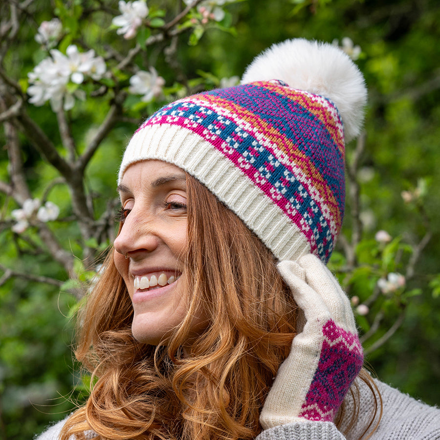Cream and magenta mix fair isle bobble hat