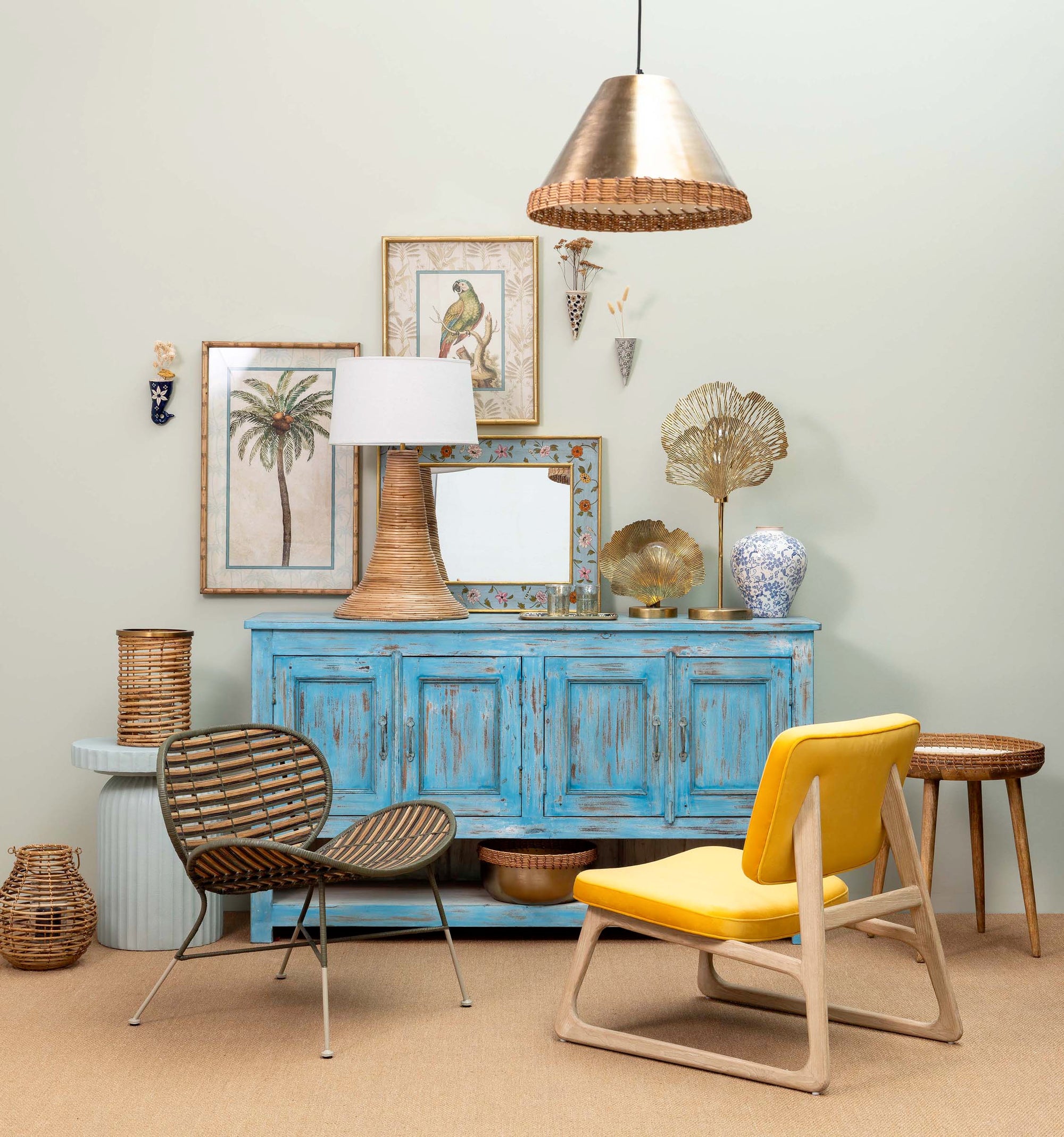 Parrot frame with golden bamboo edge