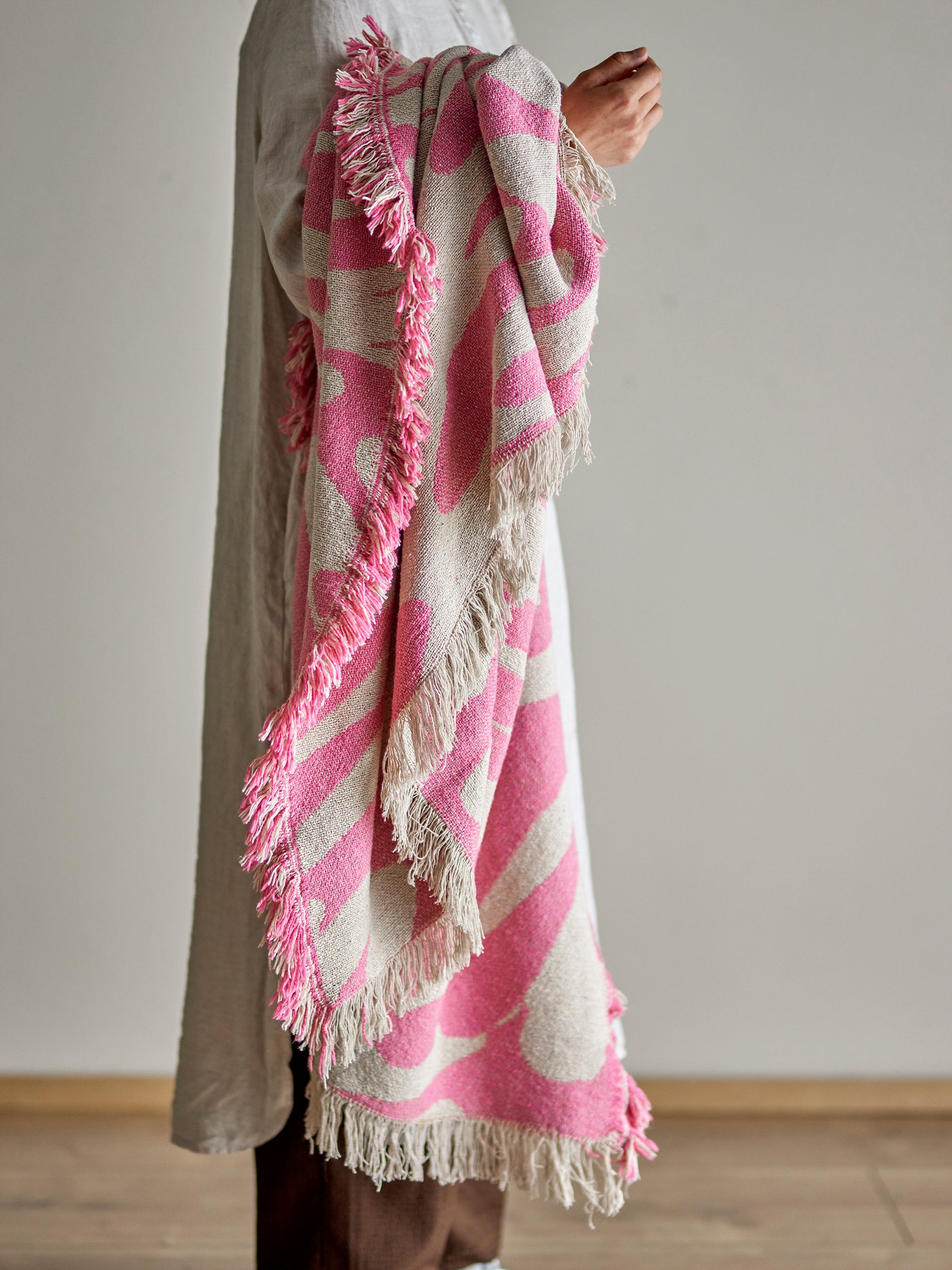 Alk Throw, Rose, Recycled Cotton