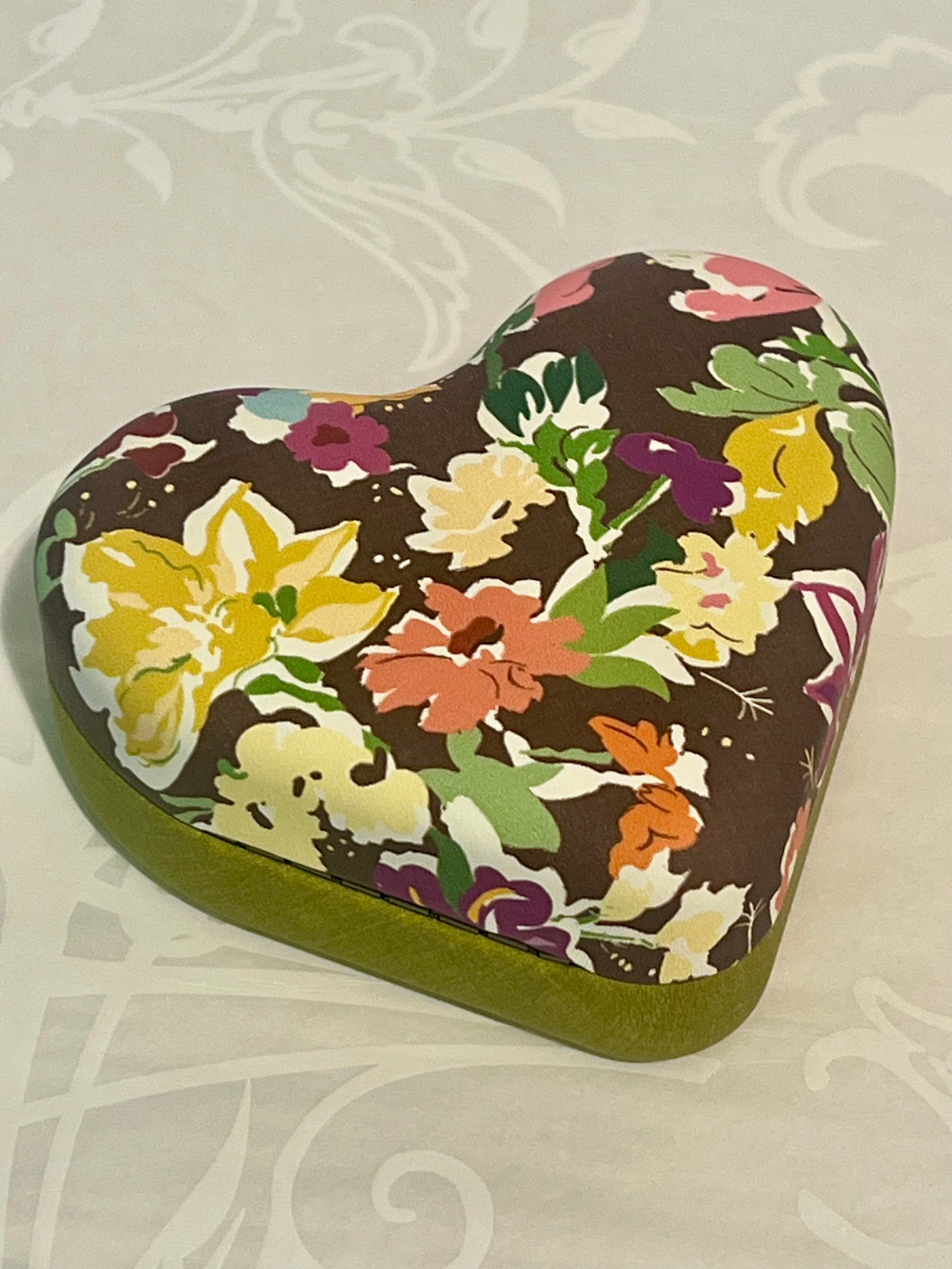 Mini box heart