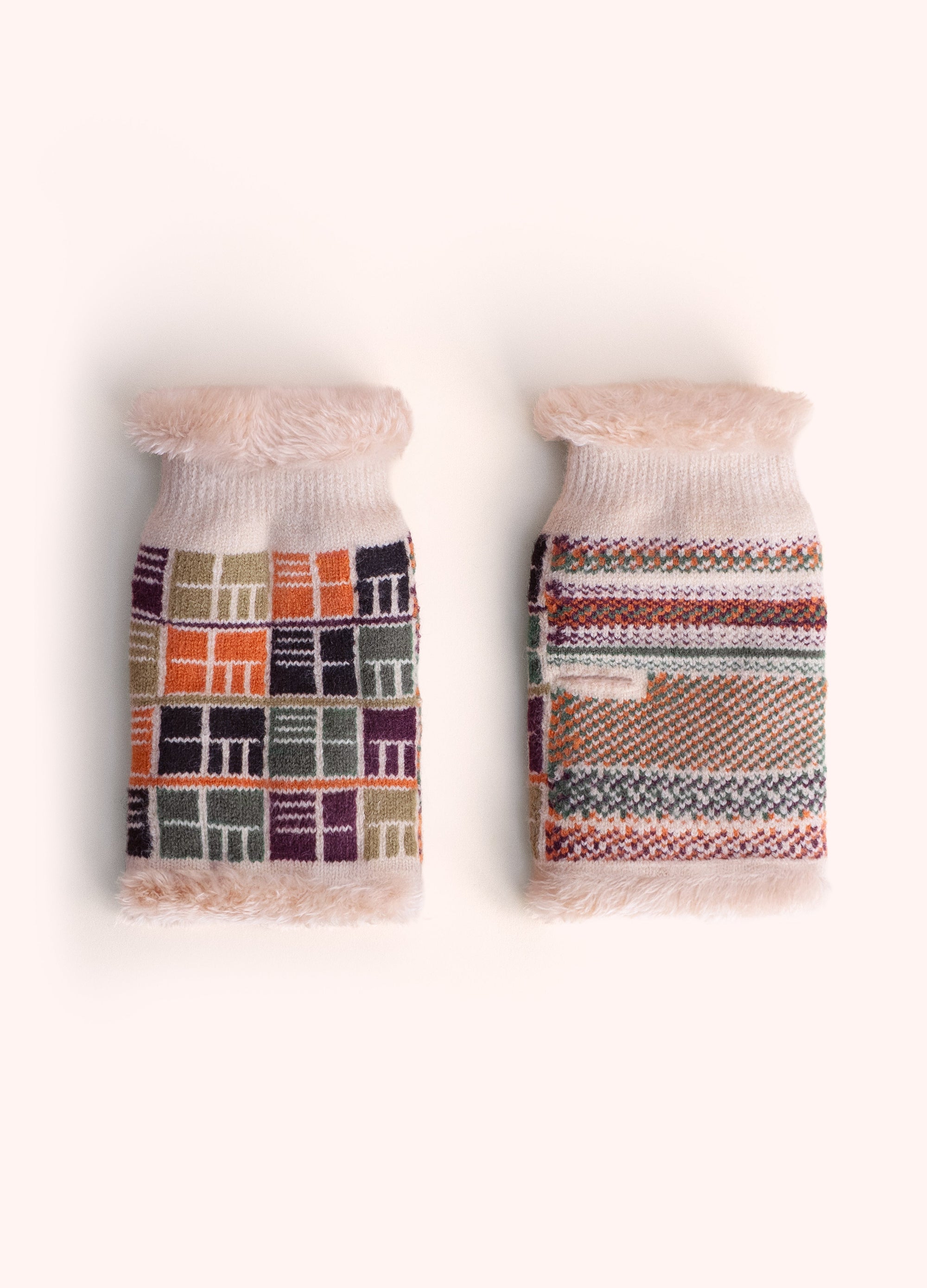 Dani Wrist Warmers, Damson Mix