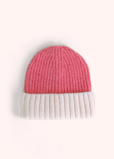 Emily Beannie, Coral