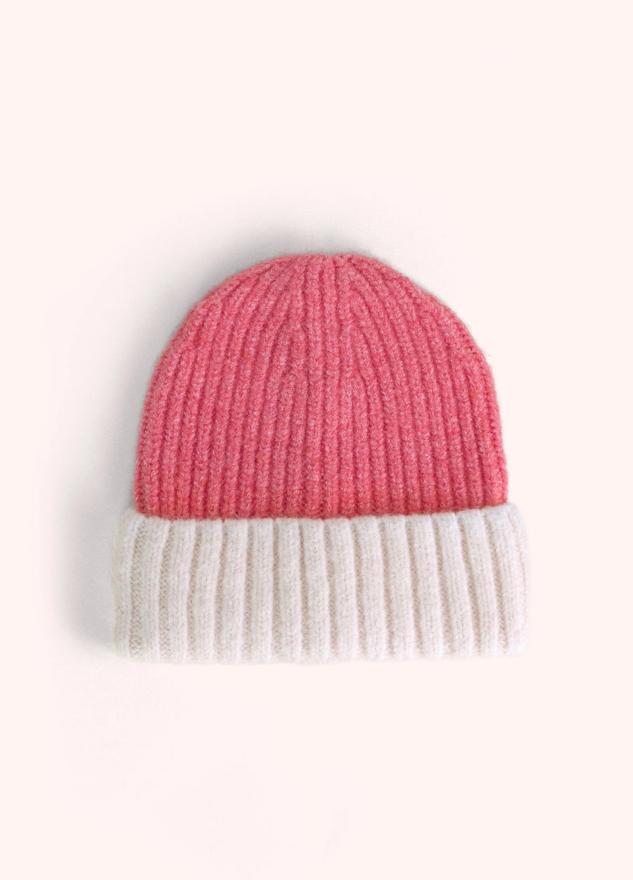 Emily Beannie, Coral