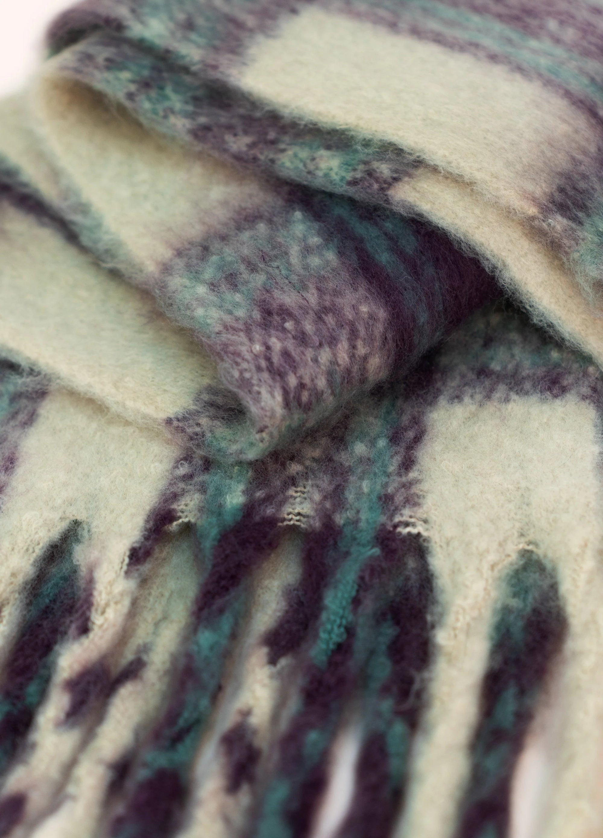 Flora Cosy Scarf, Damson Mix