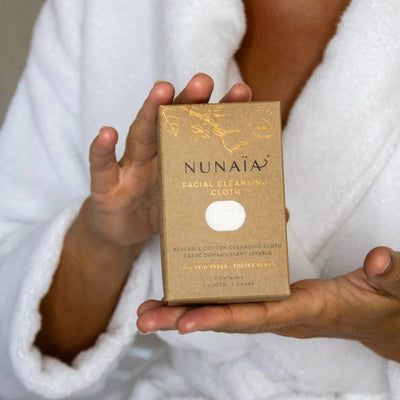 Facial Cleansing Cloth by Nuanaia