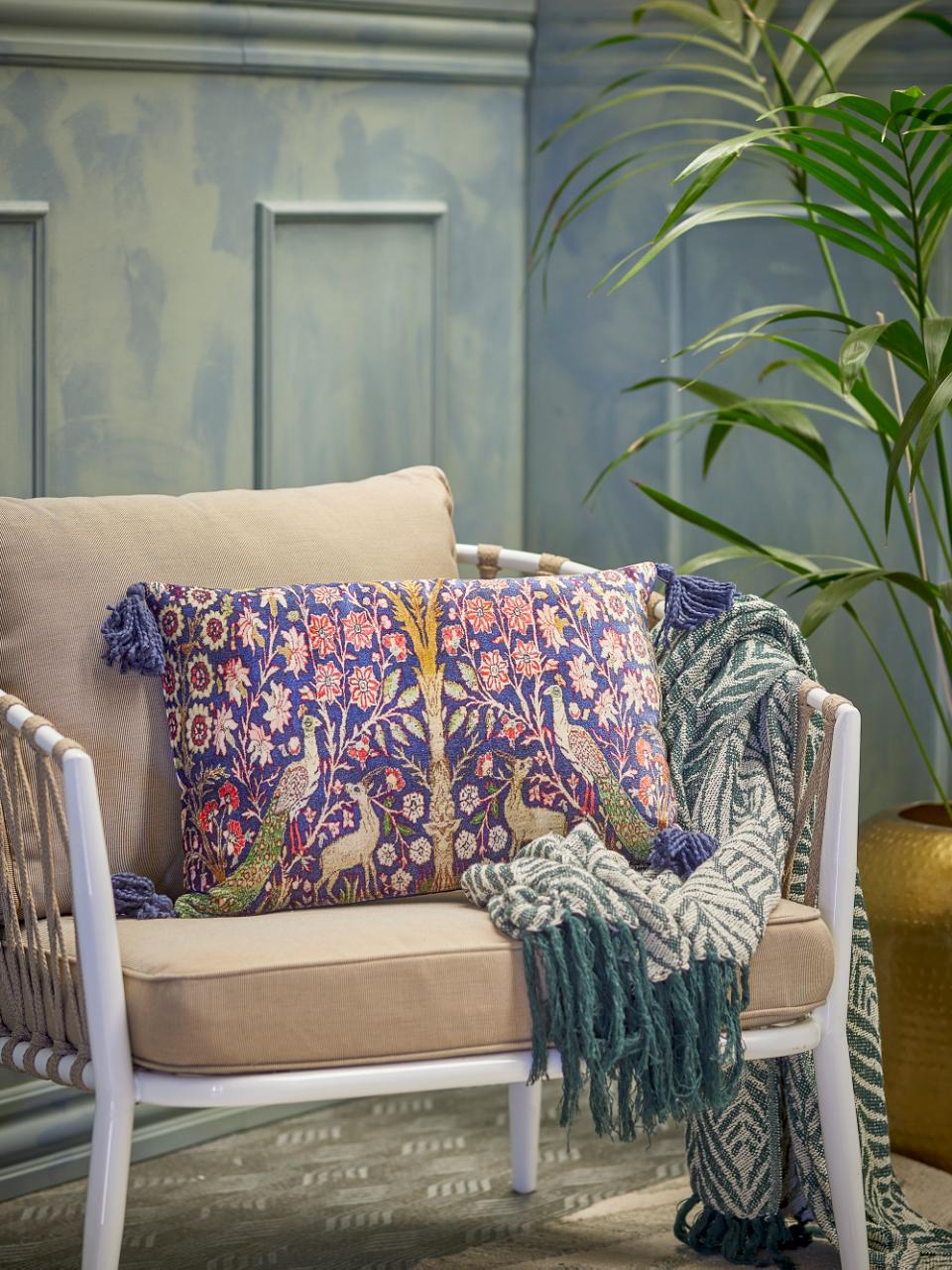 Adya Cushion, Multi, Viscose