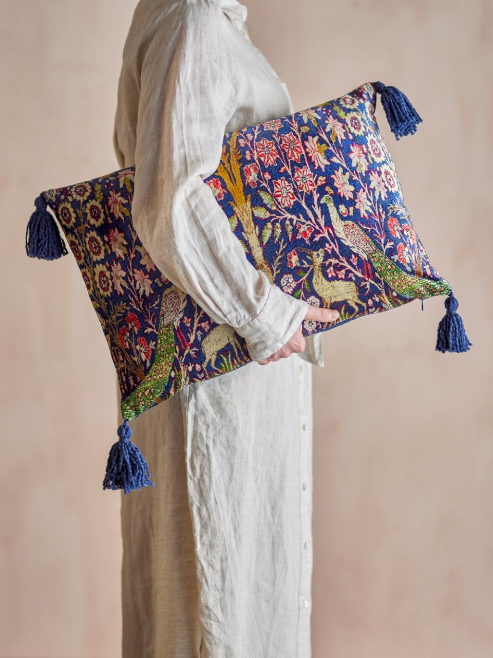 Adya Cushion, Multi, Viscose