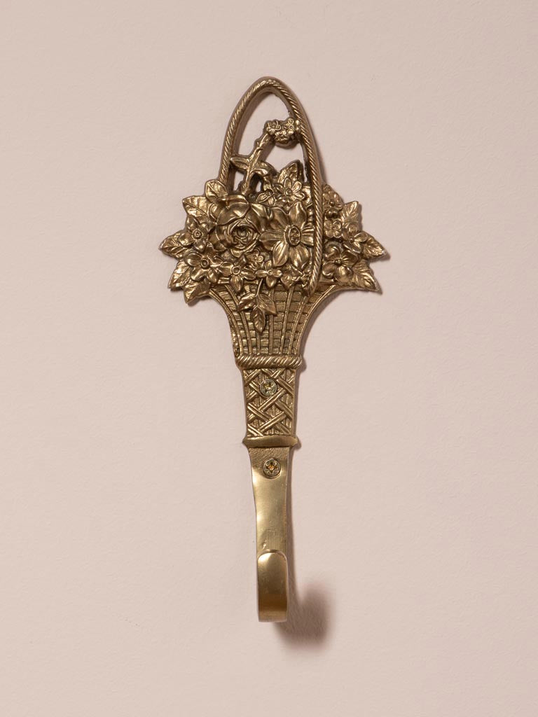 Golden metal floral bouquet hook