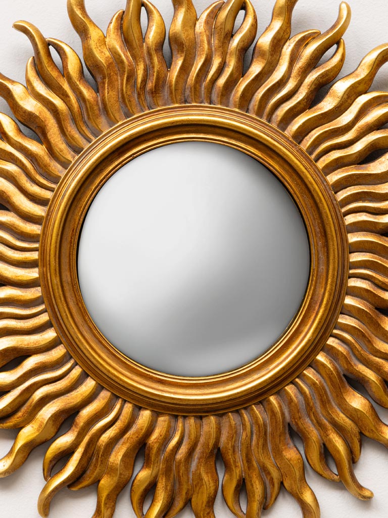 Convex mirror with flames