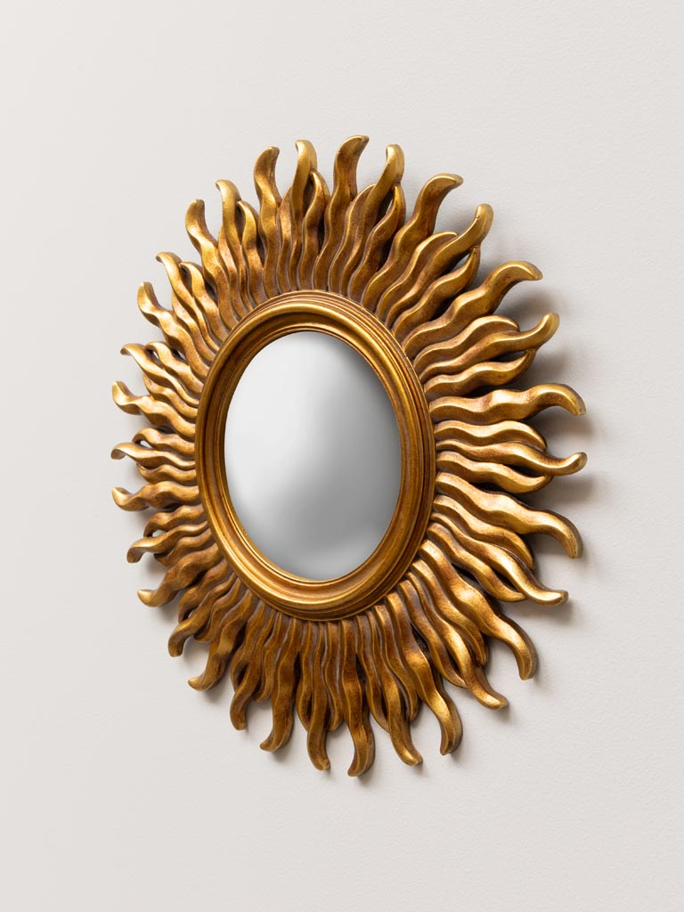 Convex mirror with flames