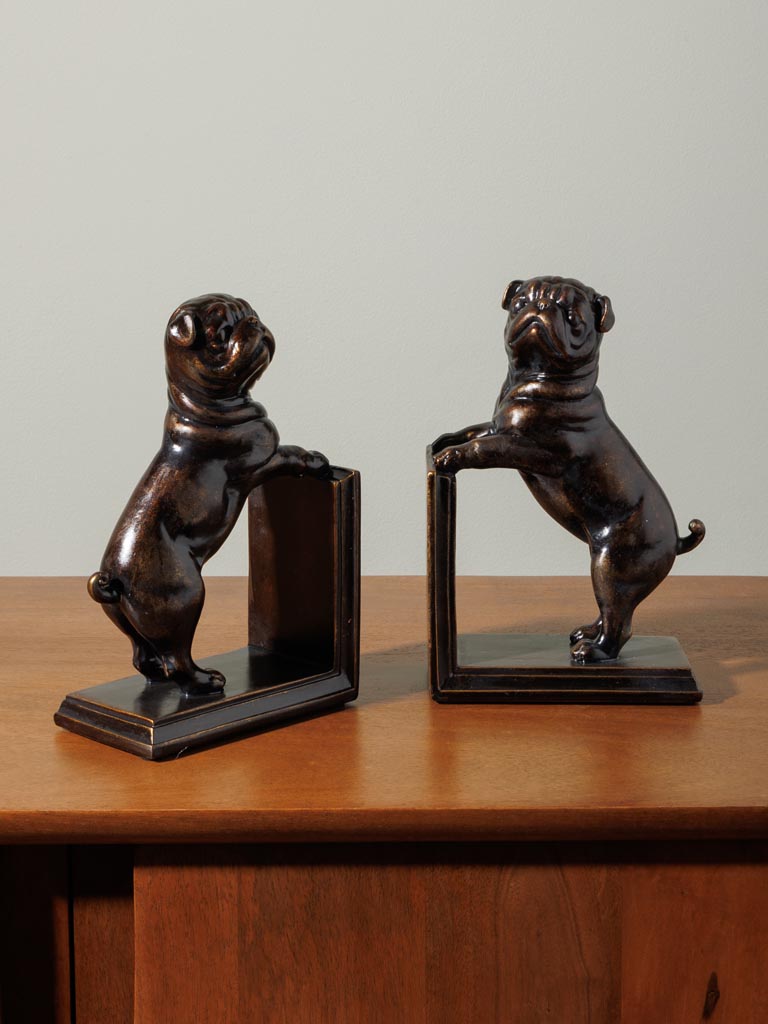 Standing dog bookends