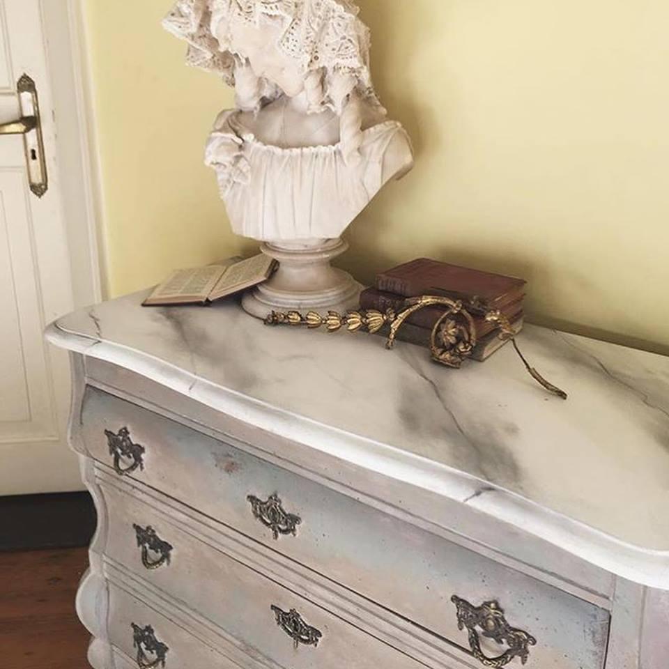 Marble Look Effect by Jonathon Marc Mendes - Twenty Six