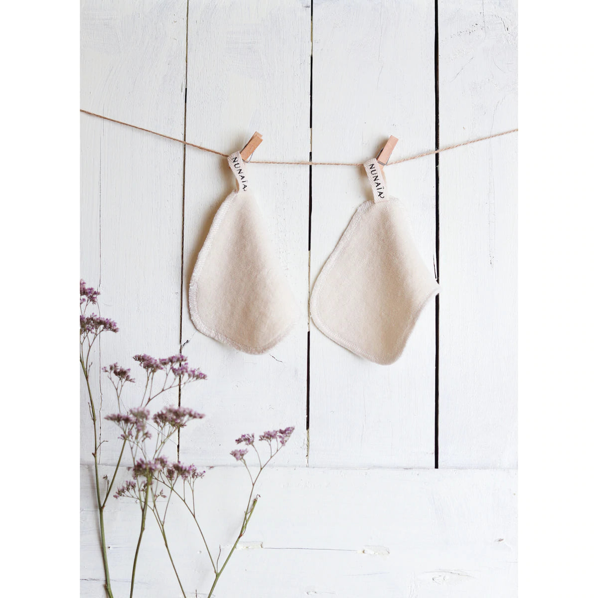 Facial Cleansing Ovals by Nunaïa - Twenty Six