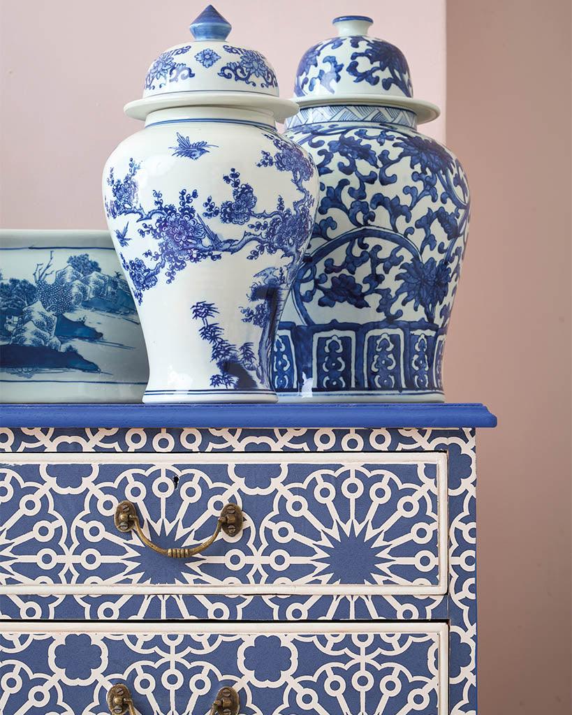 Starburst RHS Decoupage Paper - Twenty Six