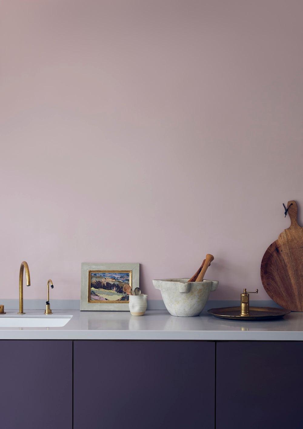 Antoinette - Discontinued Wall Paint - Twenty Six